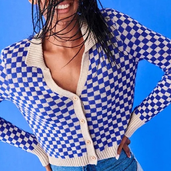 Vans Sweaters - Checkered sweater!!💙